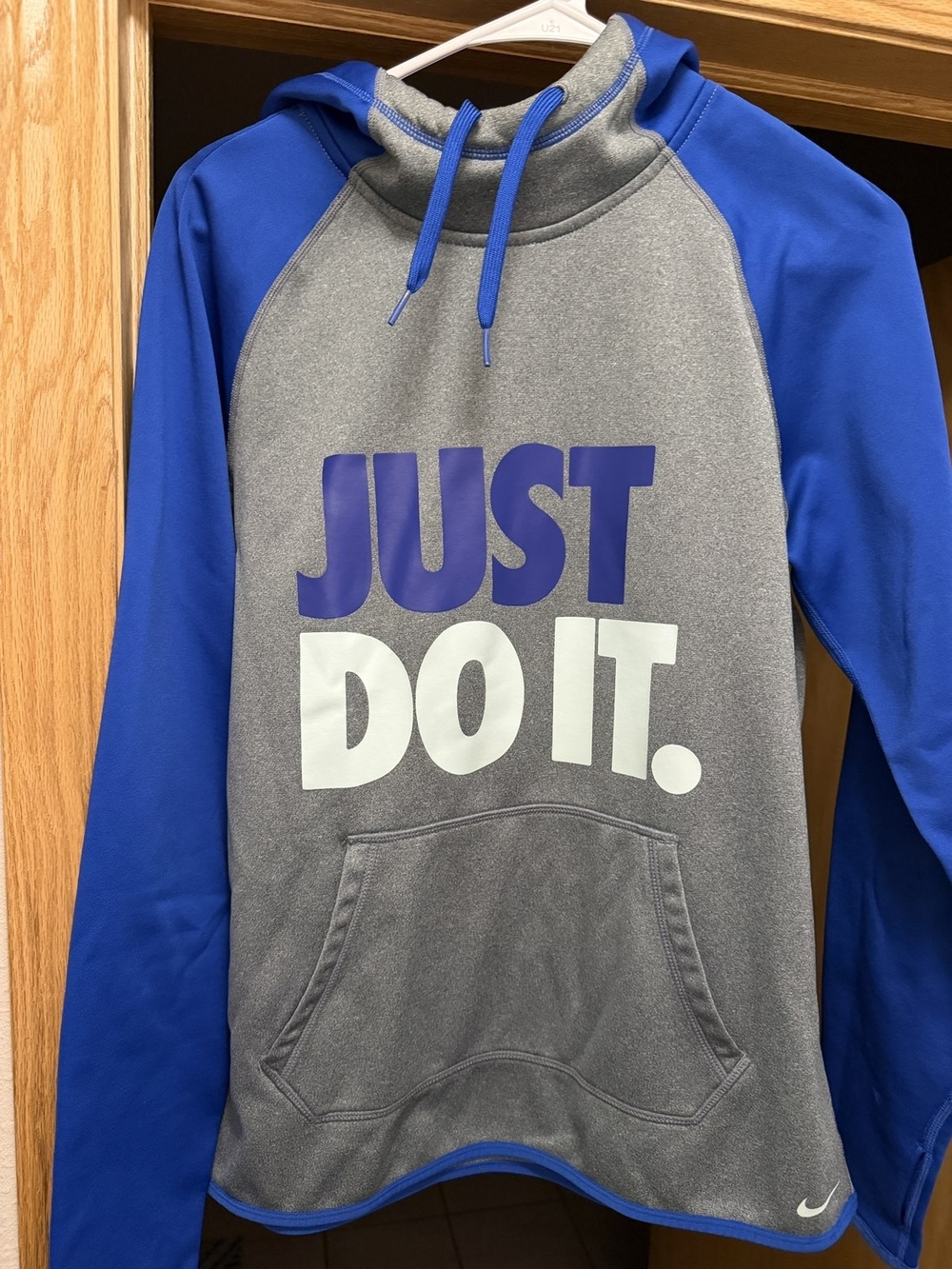Nike Men's M Gray and Blue "Just Do It." Hoodie